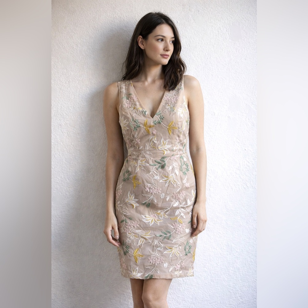 Dress The Population Sz S Cream Floral Cottage Sequin Feminine Mini Dress
